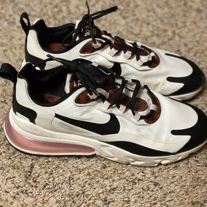 Nike Air Max 270 React size 9.5